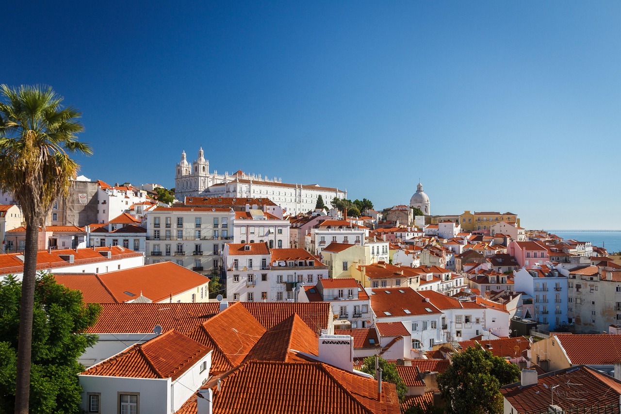 Portugal city view for Lisbon vs Porto comparison