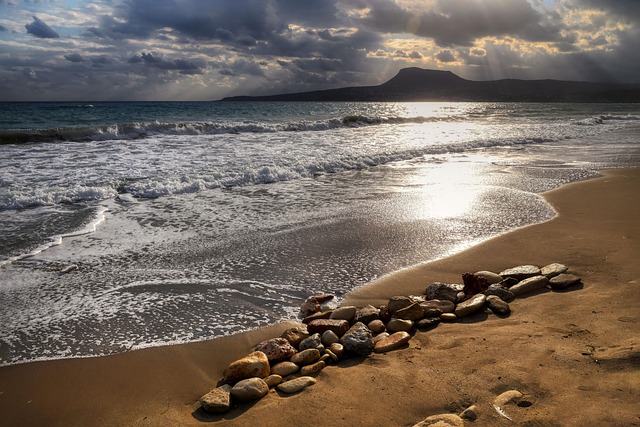 Crete coastline and beach scenery for first-time visitors